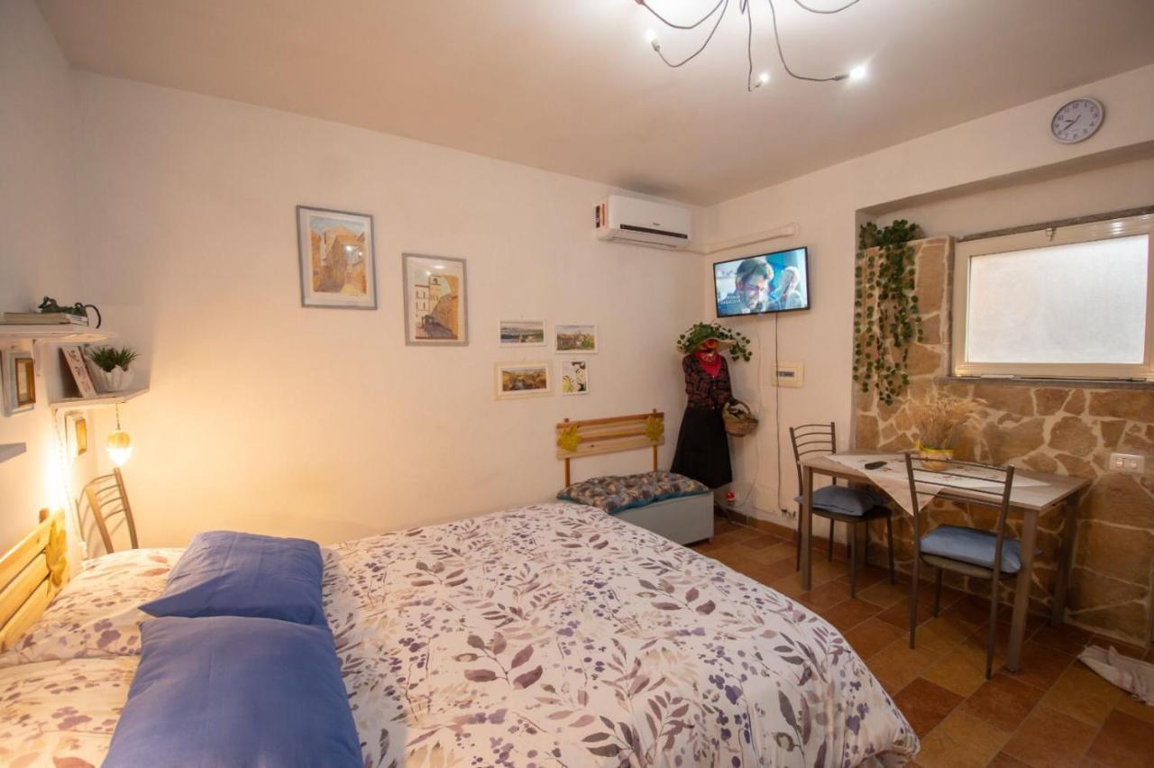 Alloggio Turistico Maria Paola Tarquinia Esterno foto